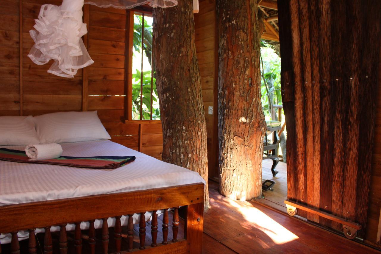 Tree House-Midigama Villa Weligama Exterior photo